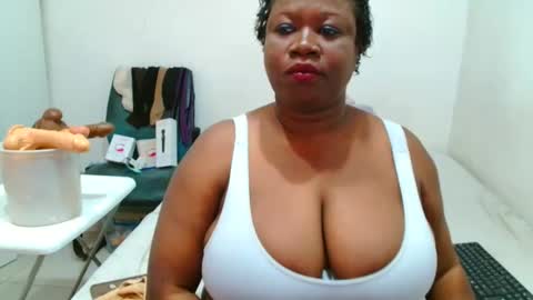 TrueBella30 online show from October 24, 7:26 am