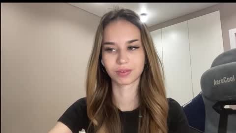 tryme_muse online show from December 19, 5:16 pm