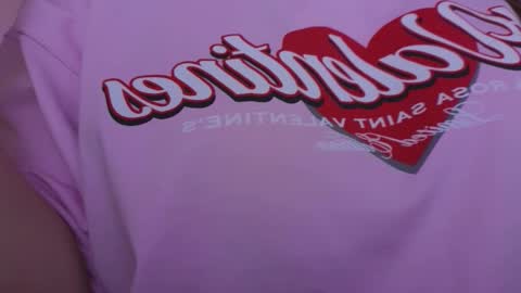 Ariana online show from March 3, 9:21 pm