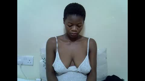 Twerlie online show from April 23, 9:39 am