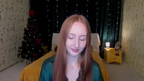 twilightserenade online show from December 4, 11:45 am