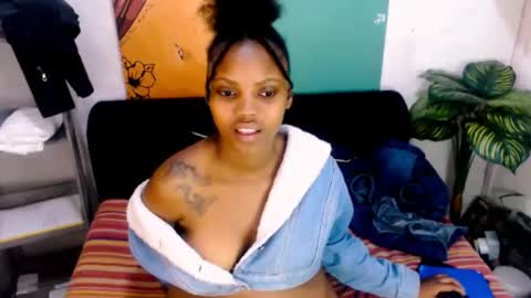 Tyra online show from June 5, 10:27 pm