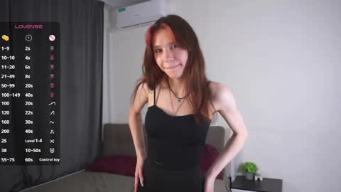 Lili online show from May 27, 6:16 pm