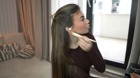 Ivy online show from March 27, 3:13 pm