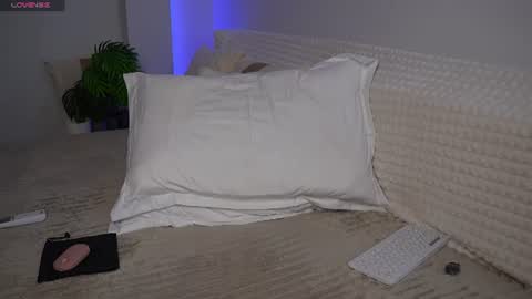 Ksenia Pterson online show from July 2, 3:23 am