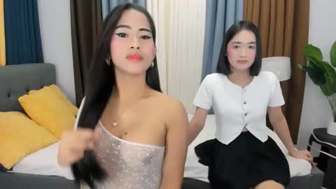 Snapshot of urdream_girl02 chatting on October 20, 1:47 pm URDREAMGIRL JESS online show from October 20, 1:47 pm
