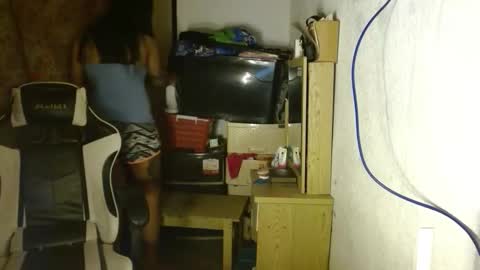 urfynestasian online show from October 6, 2:23 pm