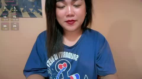 Dimple online show from July 11, 5:35 pm