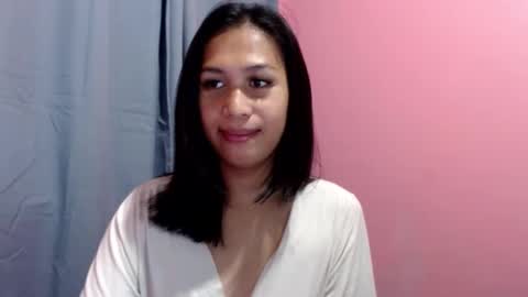 Snapshot of urgirlnabyx chatting on February 11, 6:51 am Call me naby online show from February 11, 6:51 am