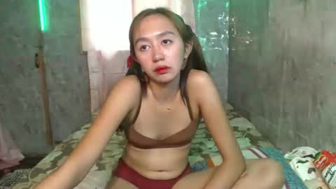 urhotasian_jenny online show from December 14, 3:12 am
