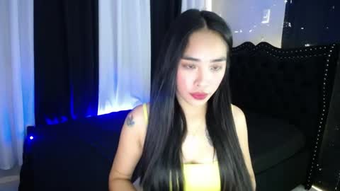 urpetit_soflexx online show from May 19, 10:55 am