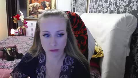 UrSecretTreasure88 online show from April 14, 10:15 am