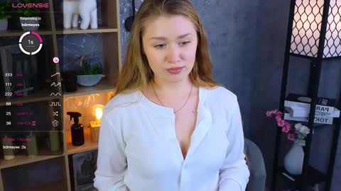 Erica online show from December 15, 3:34 am