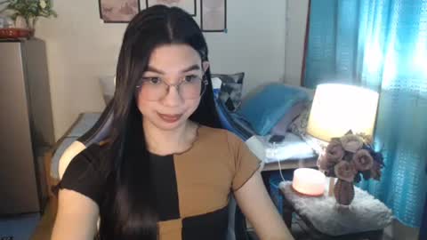 Ashley Kate Mateo Gray online show from March 4, 10:24 am