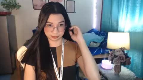 Ashley Kate Mateo Gray online show from January 7, 10:55 am