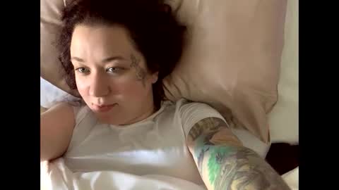 usefulhole online show from September 22, 12:14 pm