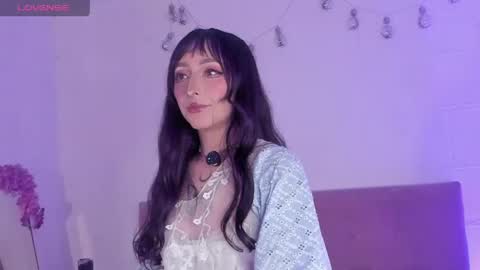 v1cky_ online show from April 12, 2:25 am