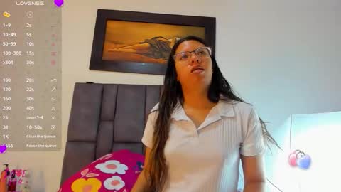 Vahiolet smith online show from February 11, 3:20 am