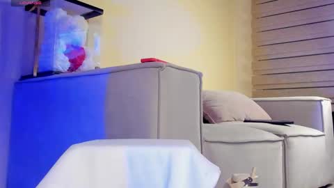 Vahl new and only account online show from October 27, 3:46 am