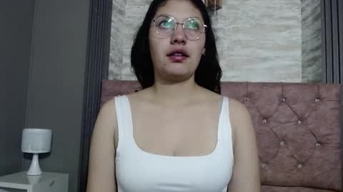 Vainilla online show from February 9, 1:41 am