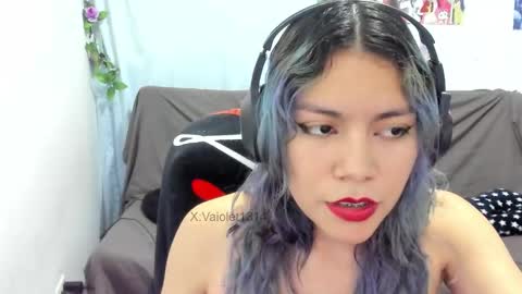 Vaiolet1314 online show from March 4, 2:07 am