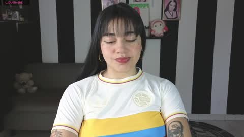 first of all... who are u online show from January 18, 10:39 am