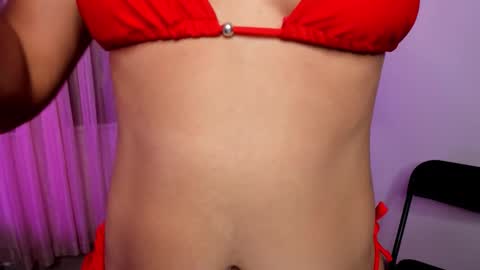 HI IM NEW online show from January 7, 8:12 pm