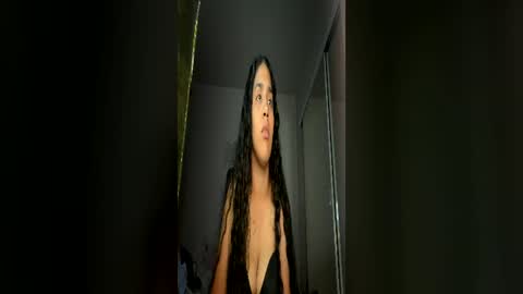 valentina614033 online show from June 30, 3:50 am