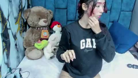 valentinaklean1 online show from June 18, 2:57 am