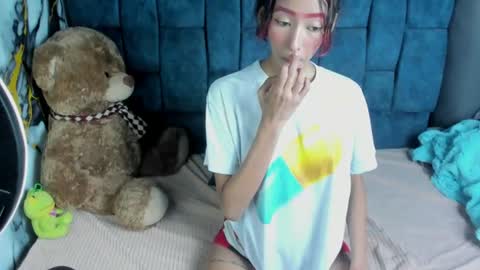 valentinaklean1 online show from July 2, 2:33 am