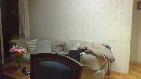 valentinaseleni24 online show from May 18, 12:20 am