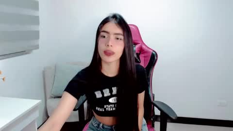 Valentina  online show from March 28, 12:55 am