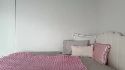 Snapshot of valentinaxo_ chatting on October 3, 12:49 am Valentina online show from October 3, 12:49 am