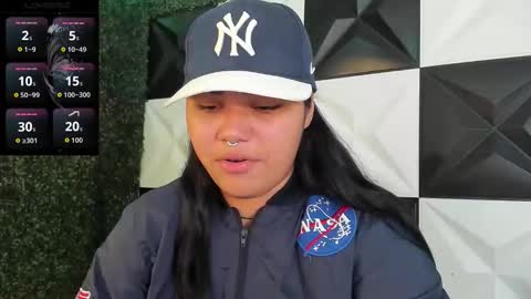 valeri_harpers4 online show from February 27, 3:23 pm