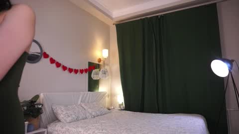 Valeri online show from March 6, 4:35 pm