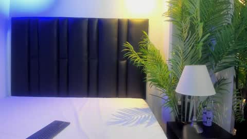 valeri_tafur online show from January 17, 10:56 am