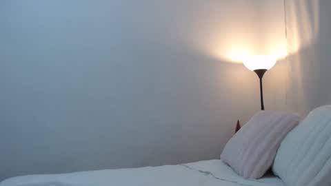   online show from December 3, 3:20 am