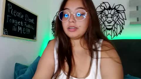 valeria online show from October 12, 2:25 am