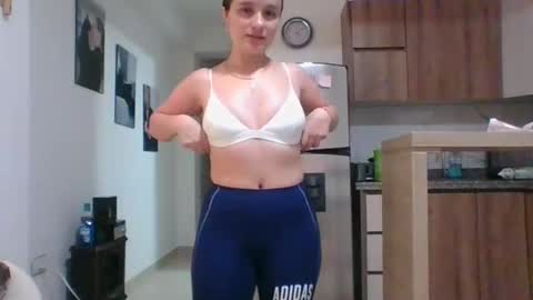 valeriafrannco online show from November 6, 9:10 pm