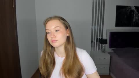 ValeriCherry online show from June 2, 3:24 pm