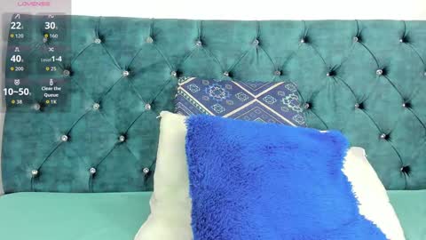 valery_adams13 online show from September 19, 12:15 pm