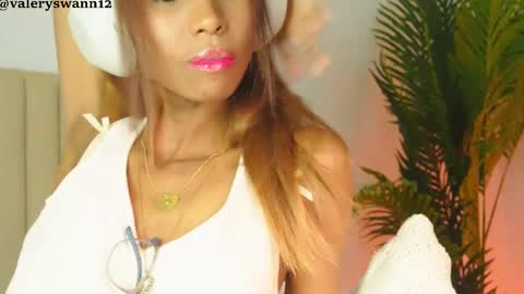 Valery swan1 online show from March 2, 7:15 am