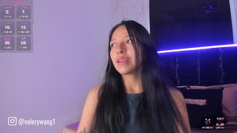 Val online show from September 25, 12:37 pm