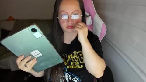 My name is Valery... Nice to meet you  thumb up me please its important online show from November 3, 11:20 pm