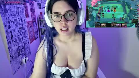 Im Violet online show from November 15, 11:17 pm