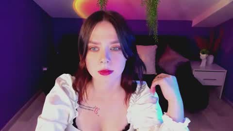 Polly online show from September 15, 1:08 pm