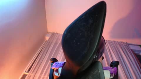 Vanelope online show from March 1, 2:55 am