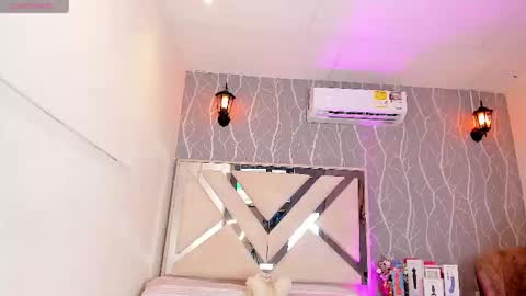    online show from February 22, 1:44 pm