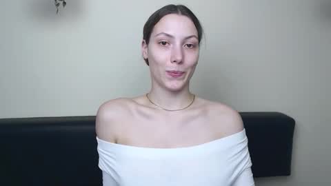 Vanessa online show from February 18, 5:23 pm