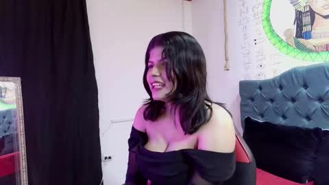 vaniladream online show from December 4, 1:24 pm